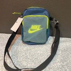 Nike crossbody bag
